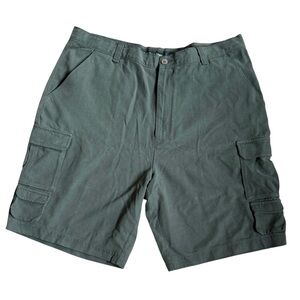 Men's Green Cargo Shorts NWT Tommy Bahamas 38 sz newbury olive bottom pant
